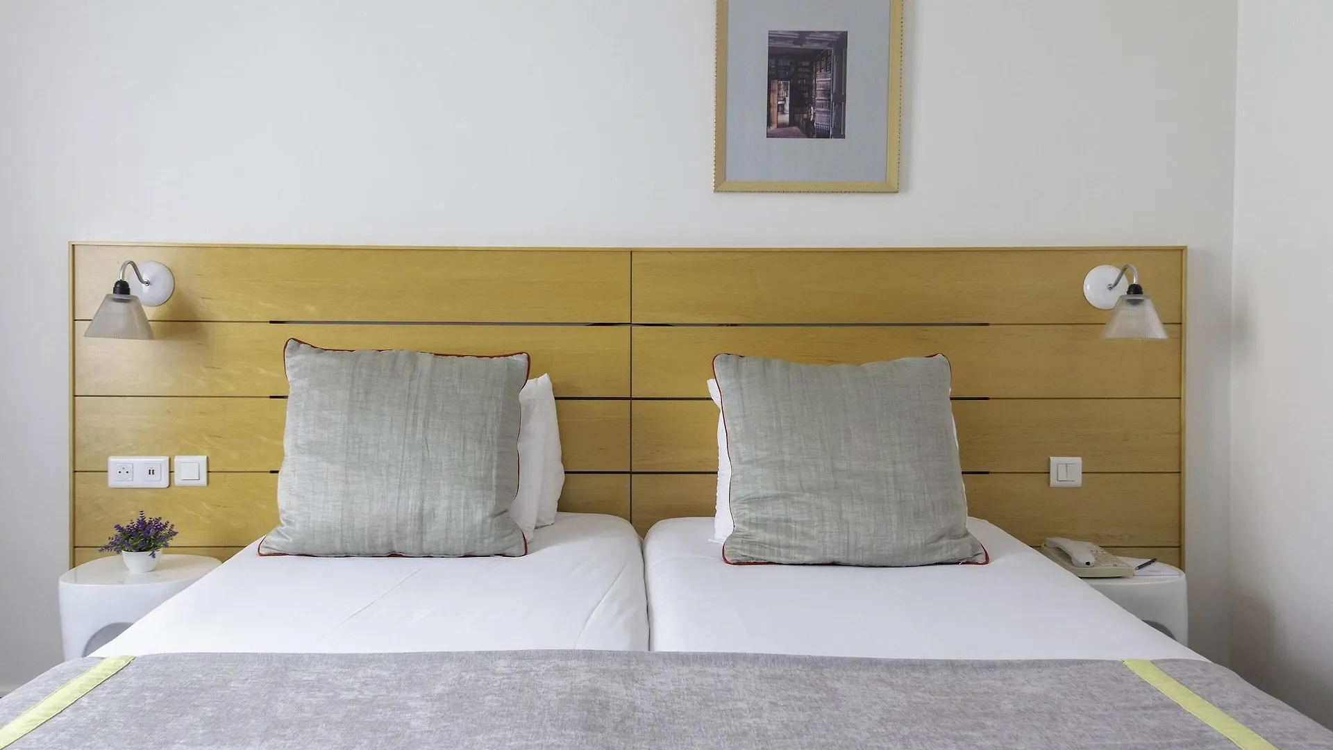 Hotel Lorette - Astotel Paris France