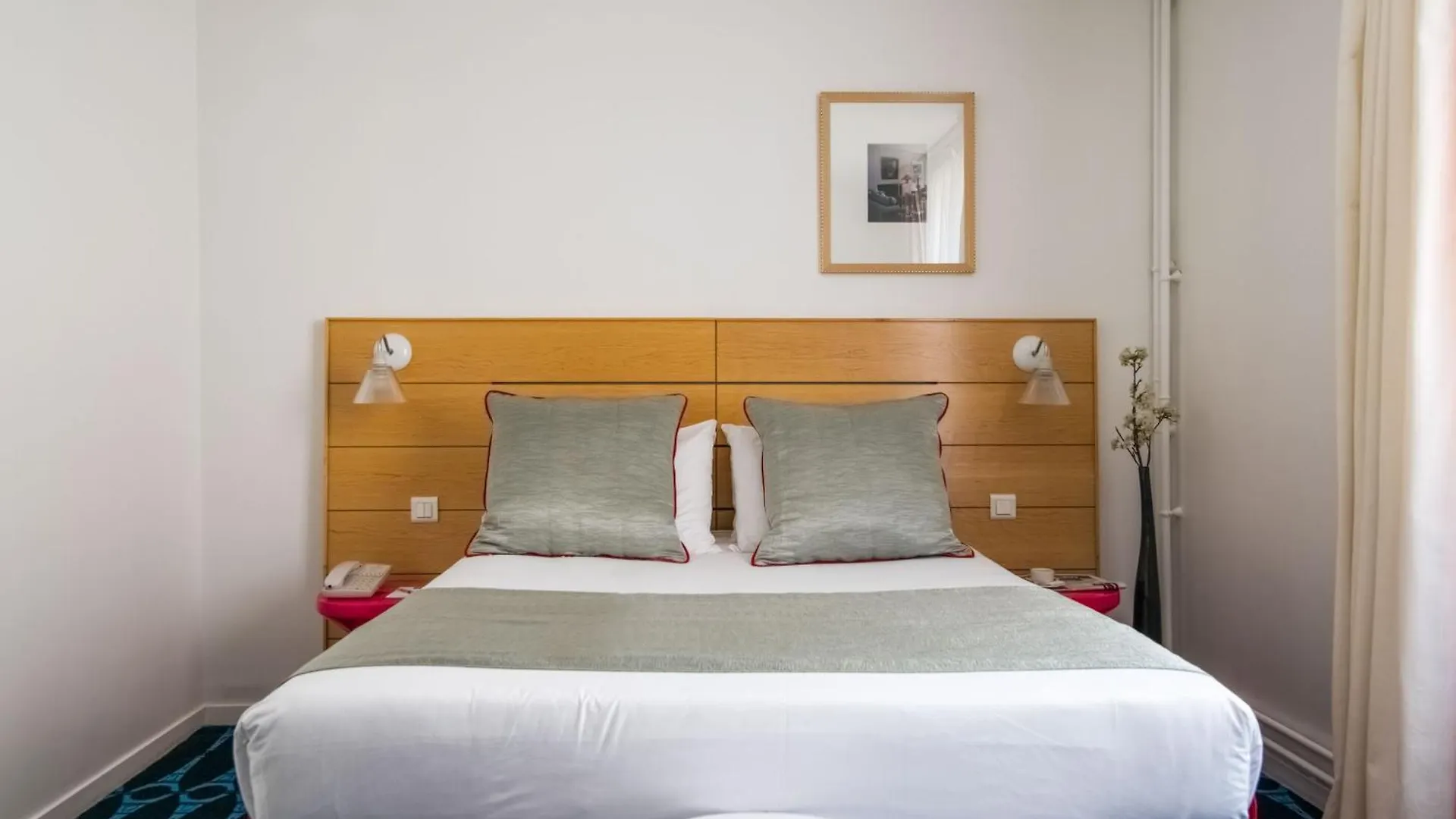 Hotel Lorette - Astotel Paris