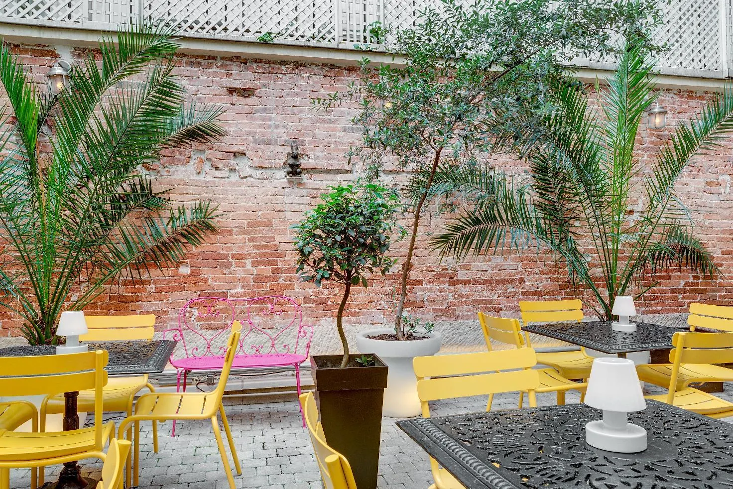Hotel Lorette - Astotel Paris