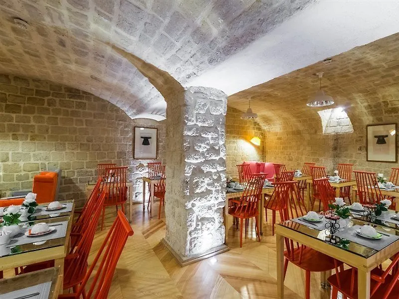 Hotel Lorette - Astotel Paris