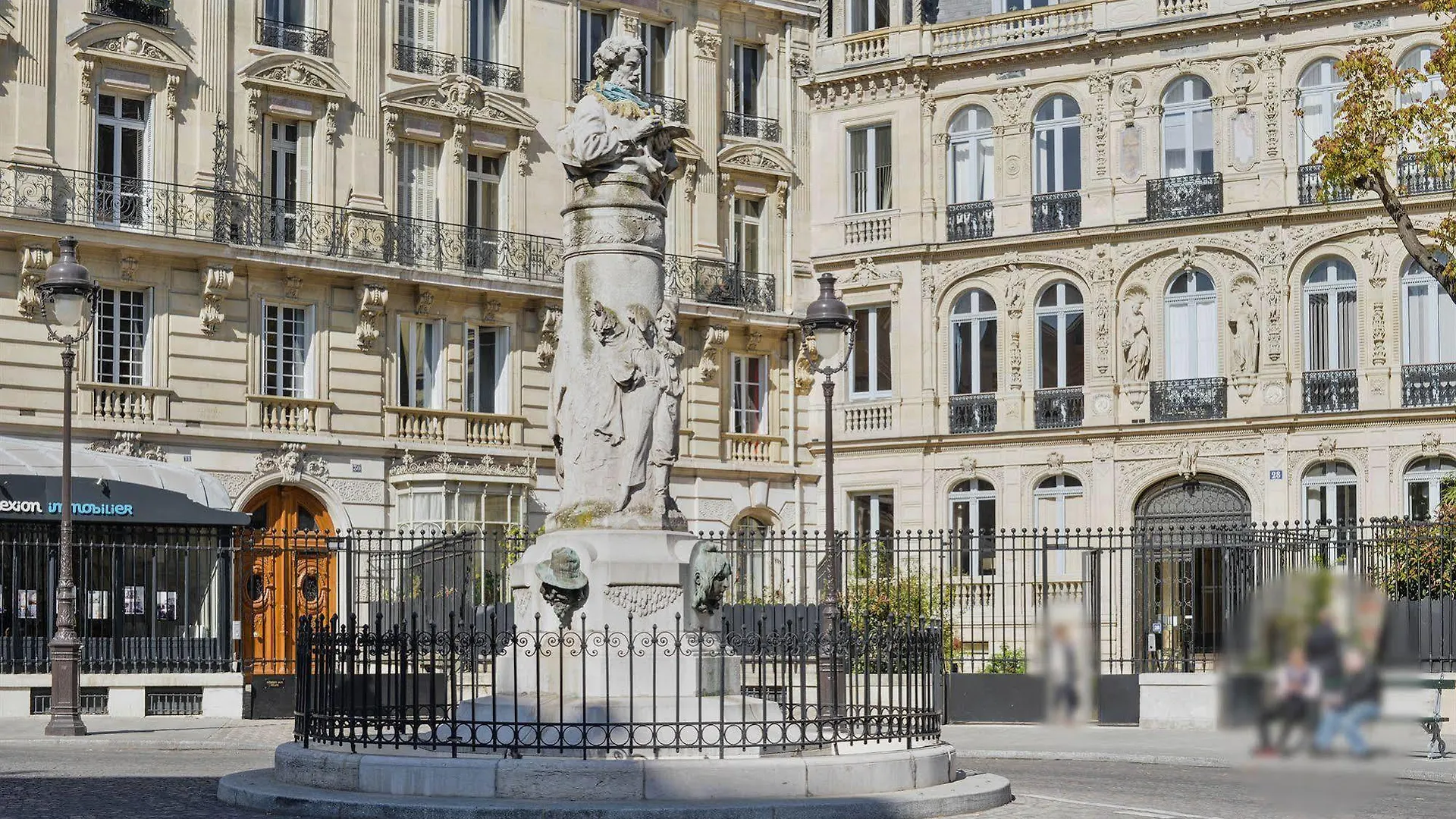 Hotel Lorette - Astotel Paris France
